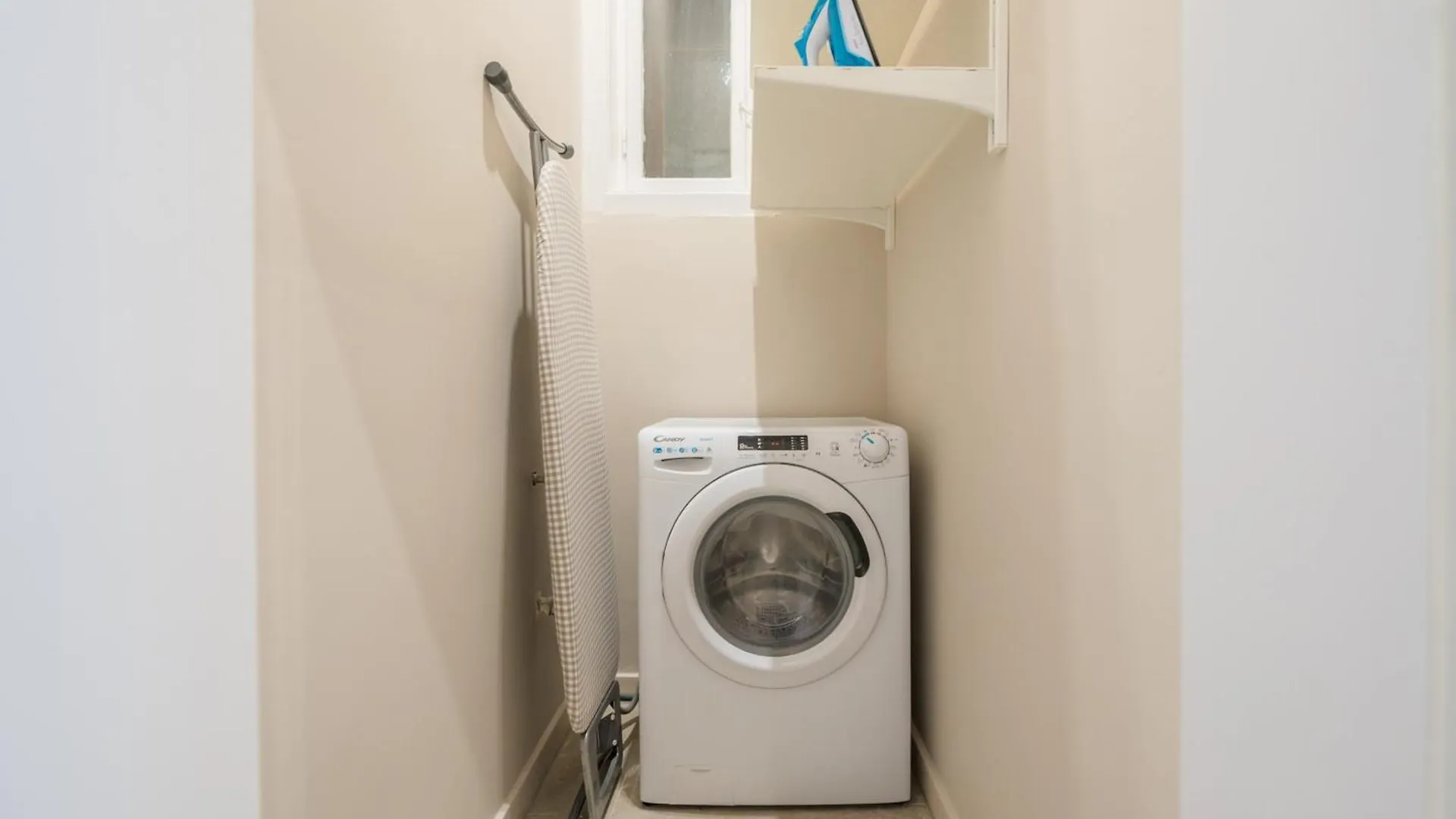 Maphi Bleu Apartment Budapest 0*,  Hungary