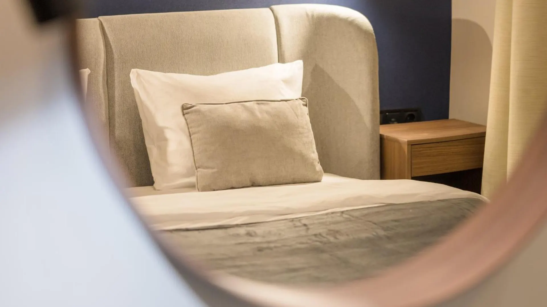 Maphi Bleu - Urban Suite location